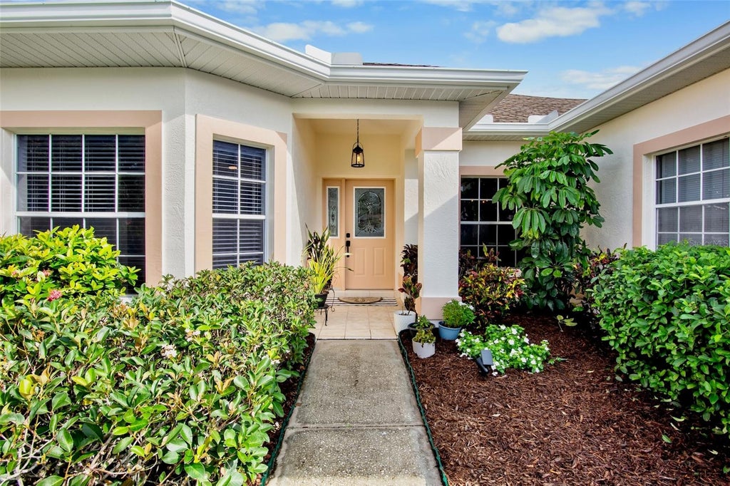 Photo of 7303 52nd Terrace E, Bradenton, FL 34203 (MLS # A4709141)