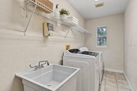 Tiny photo for 22808 State Road 19, Howey In The Hills, FL 34737 (MLS # O6439051)
