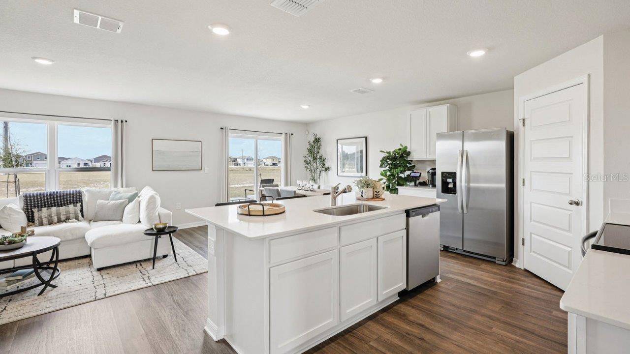 LEOMAS LANDING - PHASE 2 - Residential
