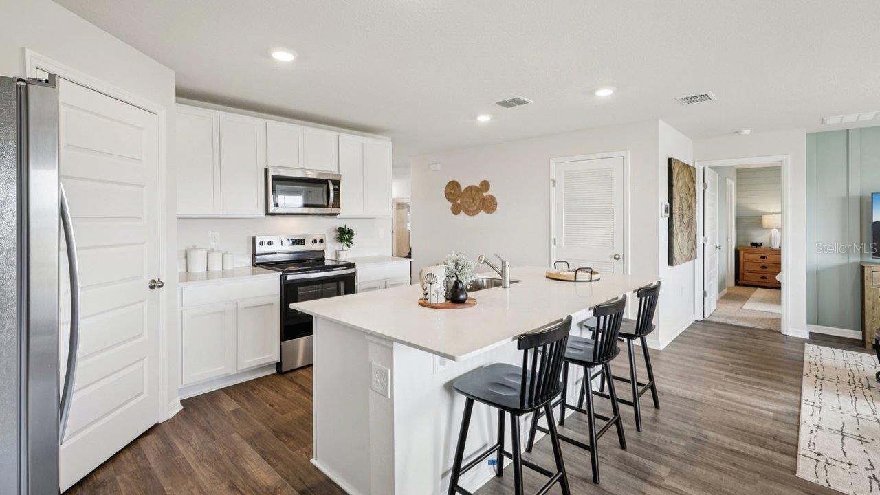 LEOMAS LANDING - PHASE 2 - Residential
