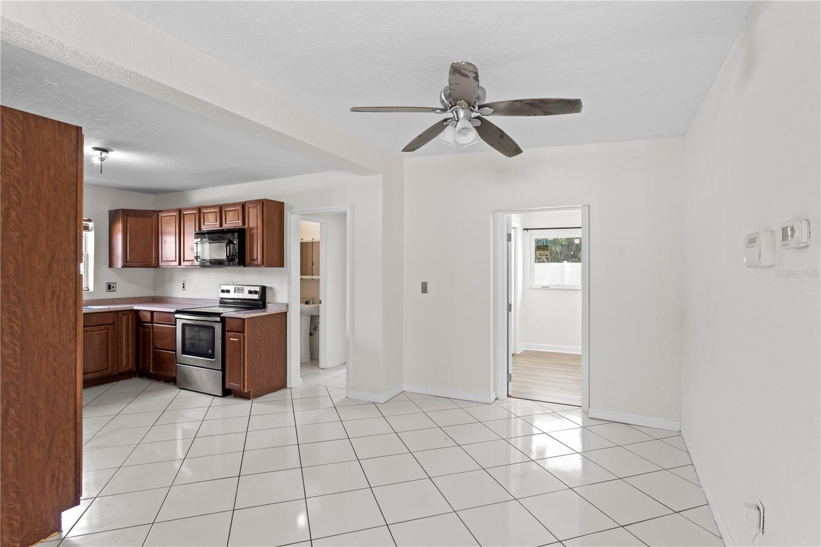 OAKHURST GROVES - Residential