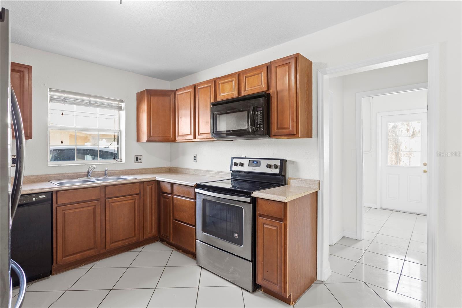 OAKHURST GROVES - Residential