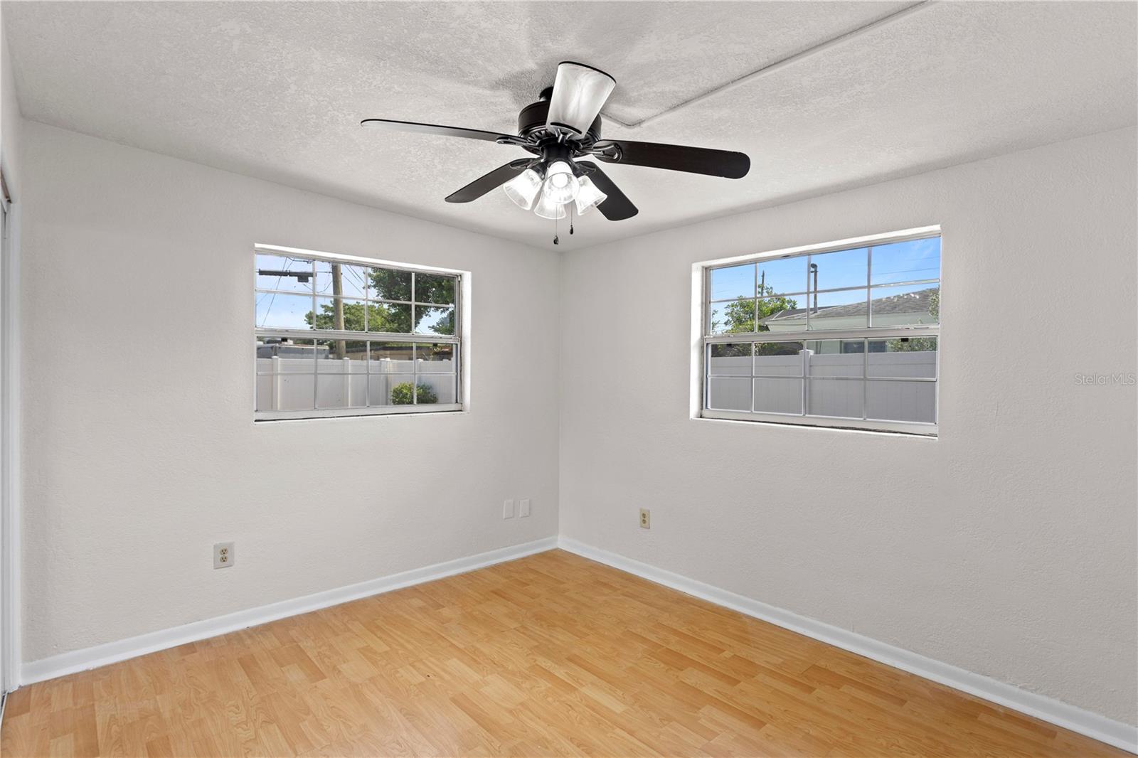 OAKHURST GROVES - Residential