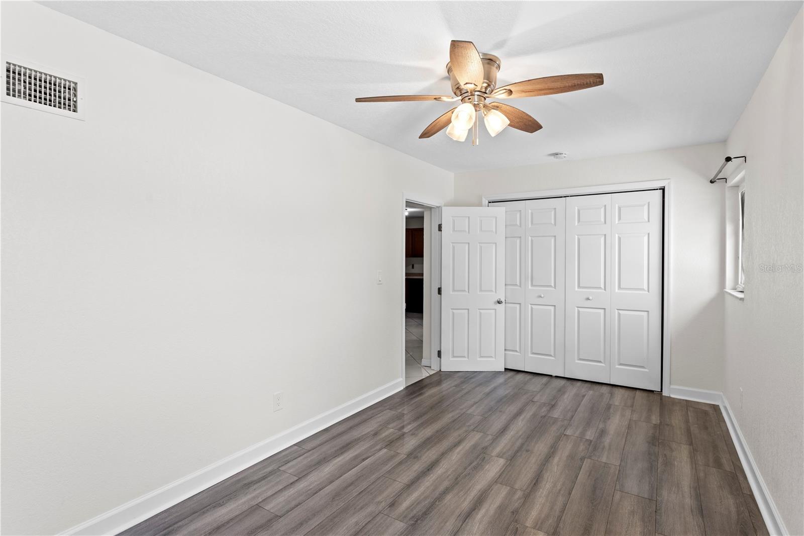 OAKHURST GROVES - Residential