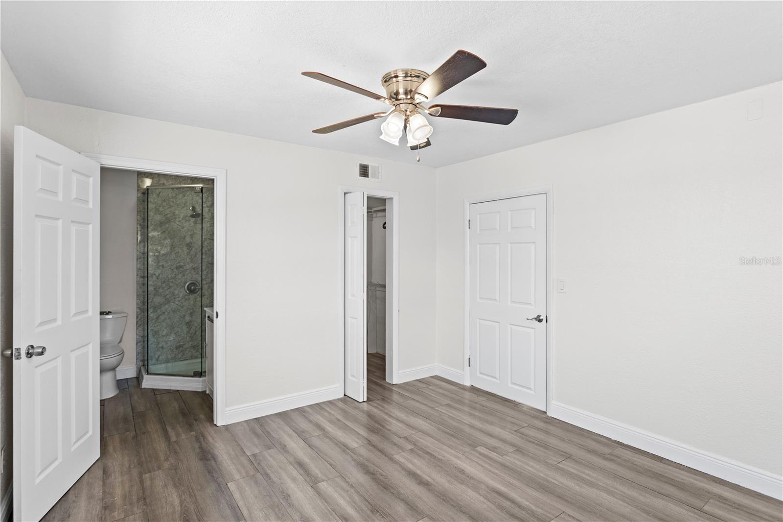 OAKHURST GROVES - Residential