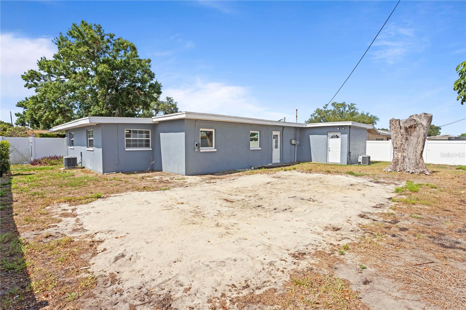 OAKHURST GROVES - Residential