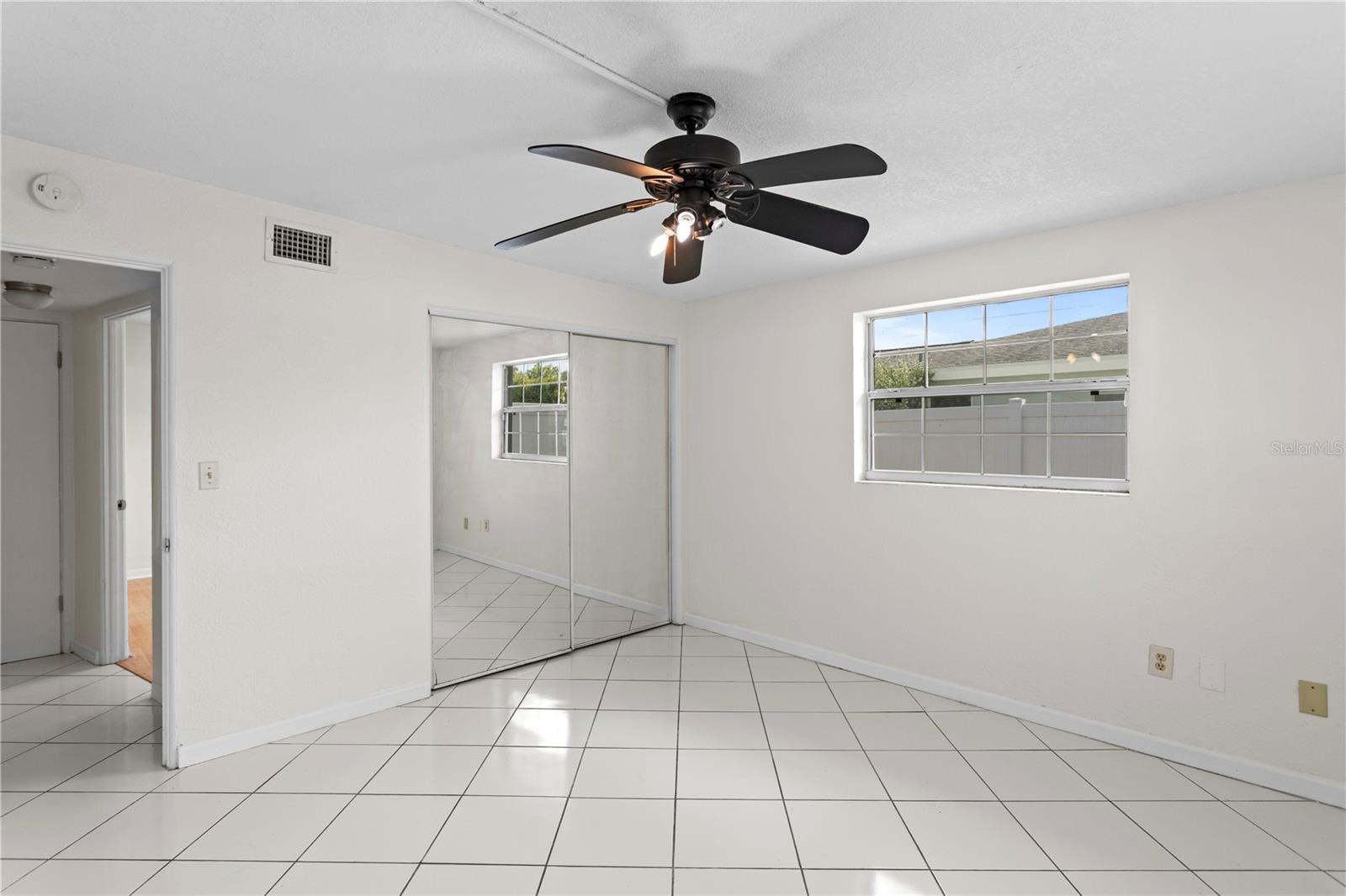 OAKHURST GROVES - Residential
