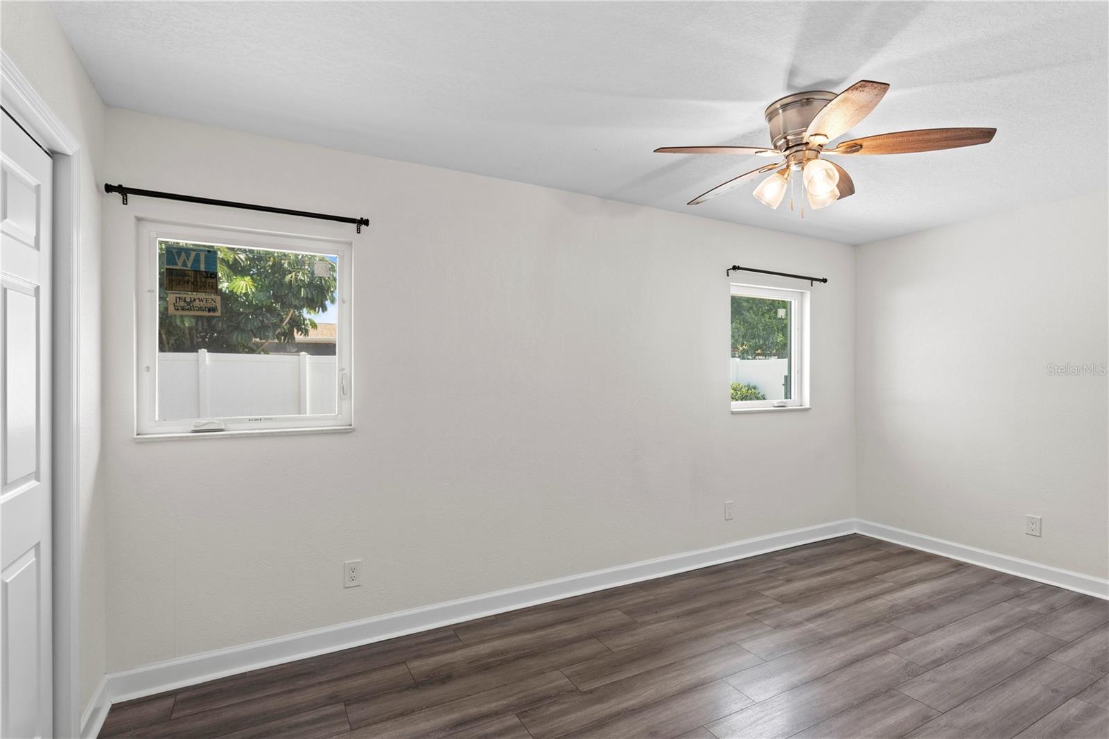 OAKHURST GROVES - Residential
