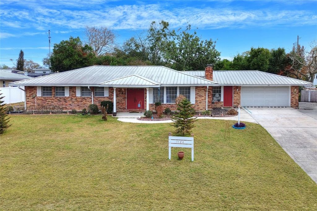 Photo of 1180 Yarnell Avenue, Lake Wales, FL 33853 (MLS # P4937979)