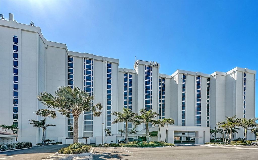 Photo of 2425 Gulf Of Mexico Drive #1A, Longboat Key, FL 34228 (MLS # A4688987)
