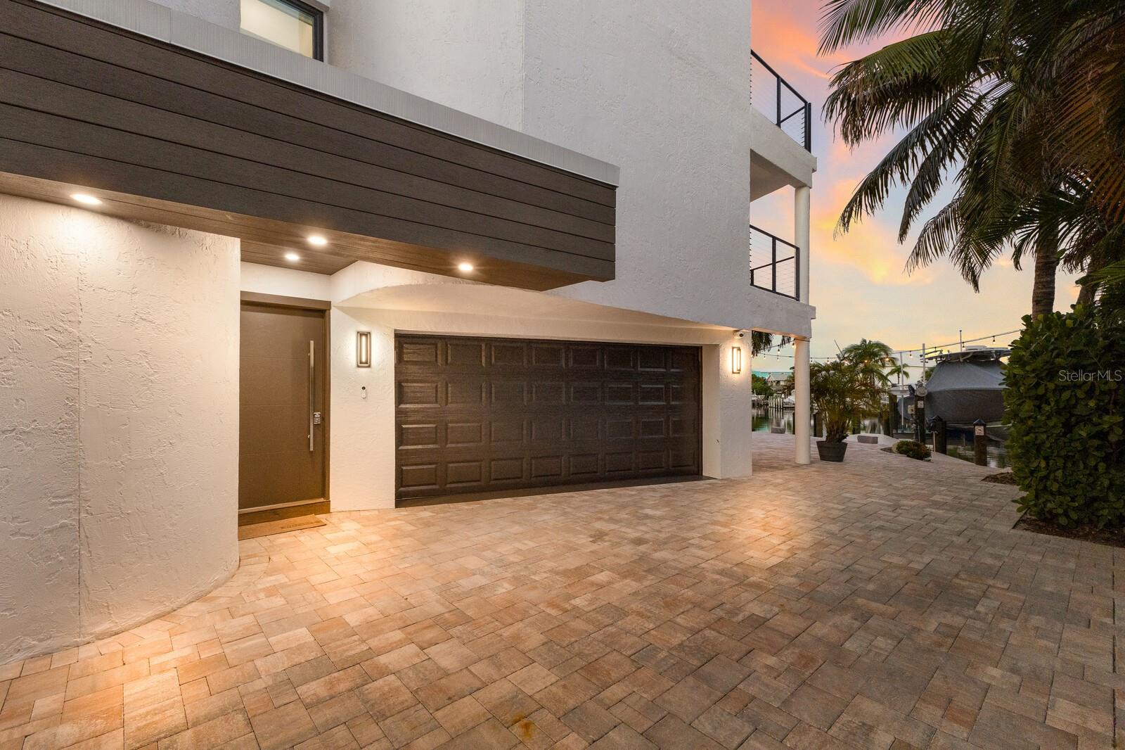 201 N HARBOR DRIVE