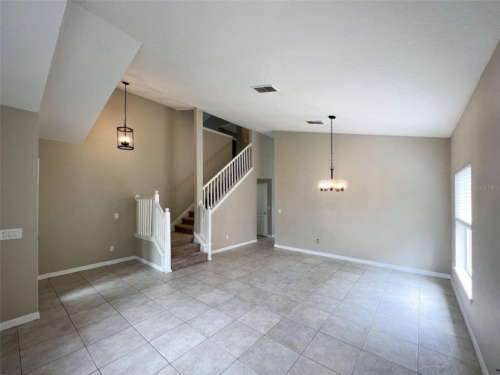 LAS CASCADA PH 01 - Residential Lease