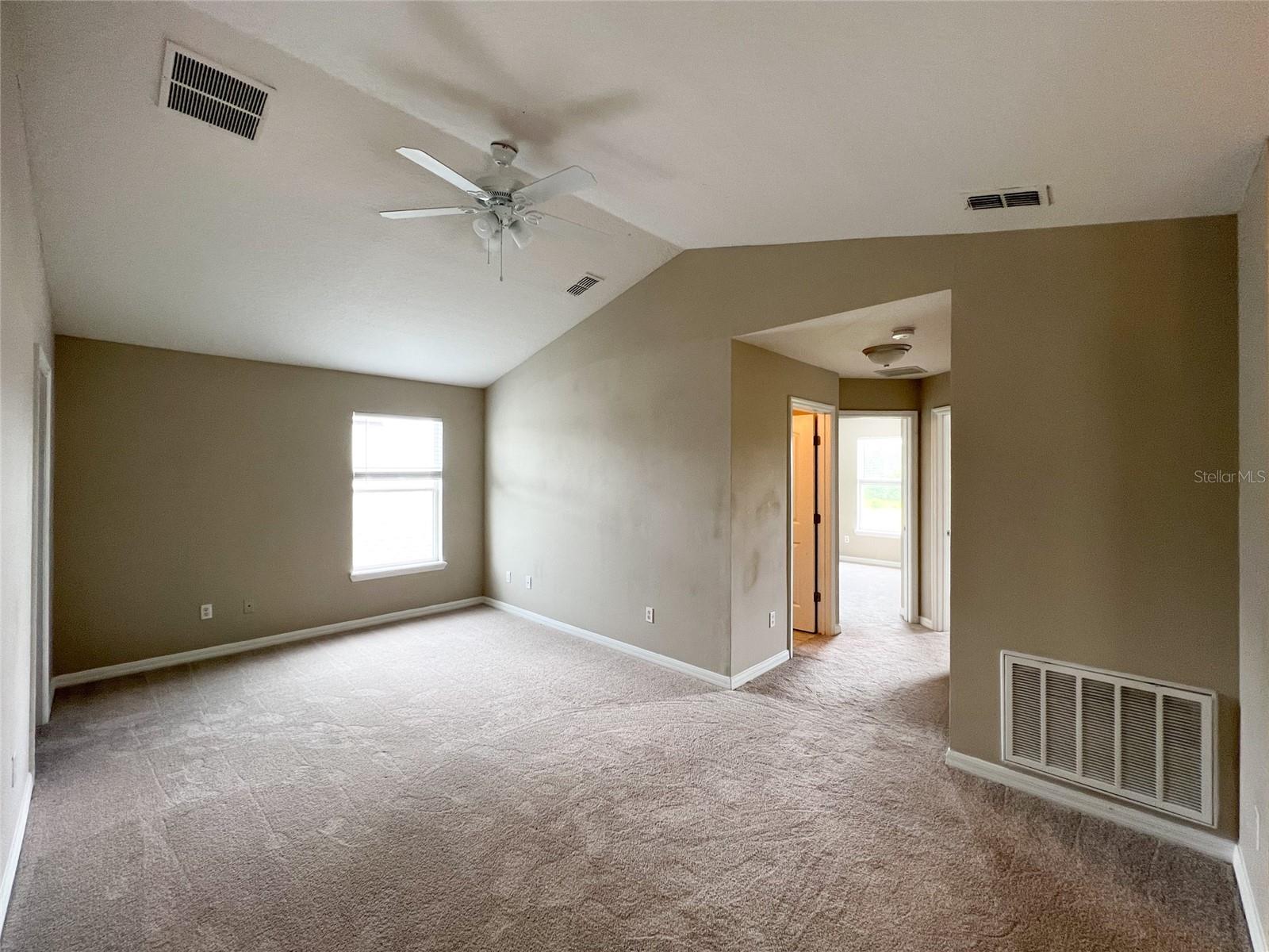 LAS CASCADA PH 01 - Residential Lease