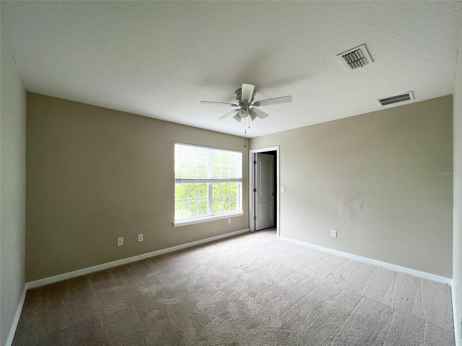 LAS CASCADA PH 01 - Residential Lease