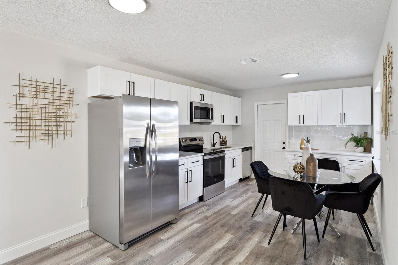 PORT MALABAR COUNTRY CLUB UNIT 04 - Residential