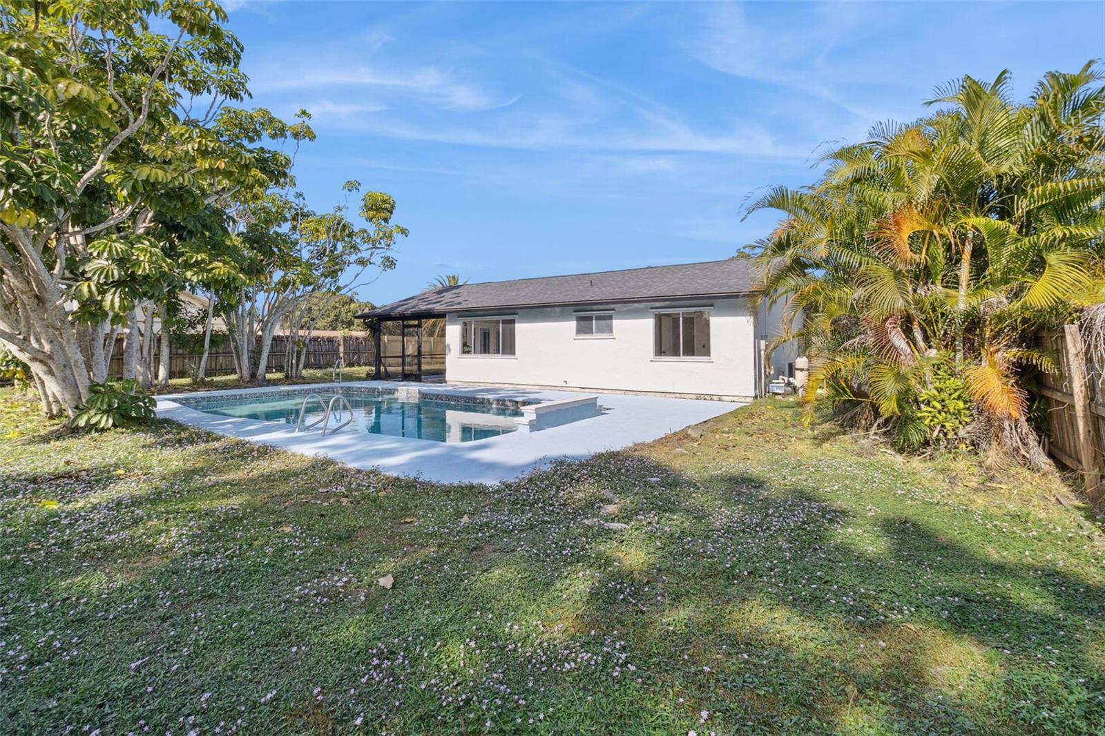 PORT MALABAR COUNTRY CLUB UNIT 04 - Residential