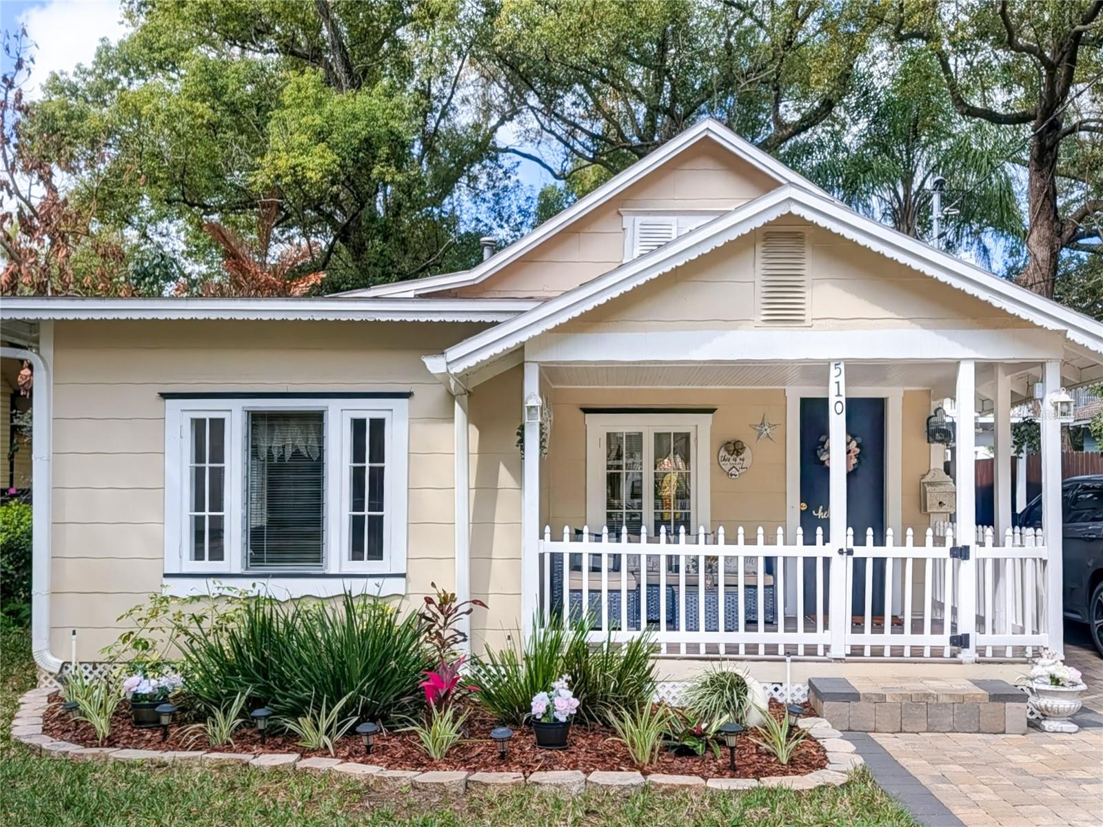 Casas a venda 1 - Jen Dantas 510 S EOLA DRIVE