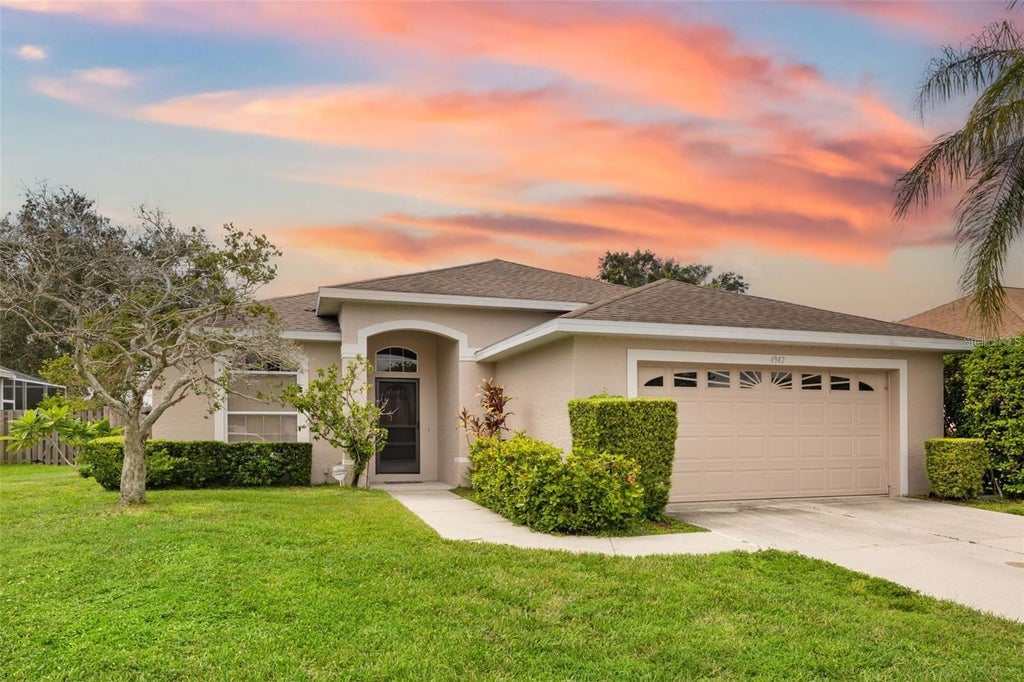 Photo of 4942 78th Street E, Bradenton, FL 34203 (MLS # A4705410)