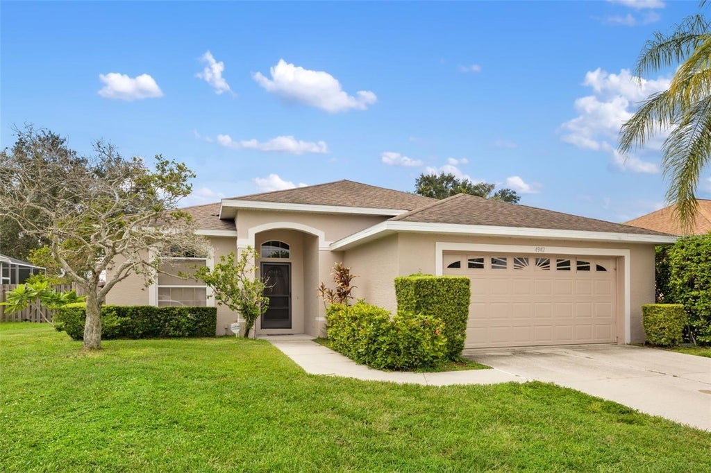 Photo of 4942 78th Street E, Bradenton, FL 34203 (MLS # A4705410)