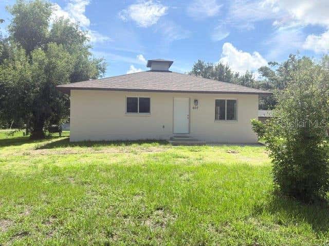 Photo of 607 2nd Street NW, Ruskin, FL 33570 (MLS # A4702115)