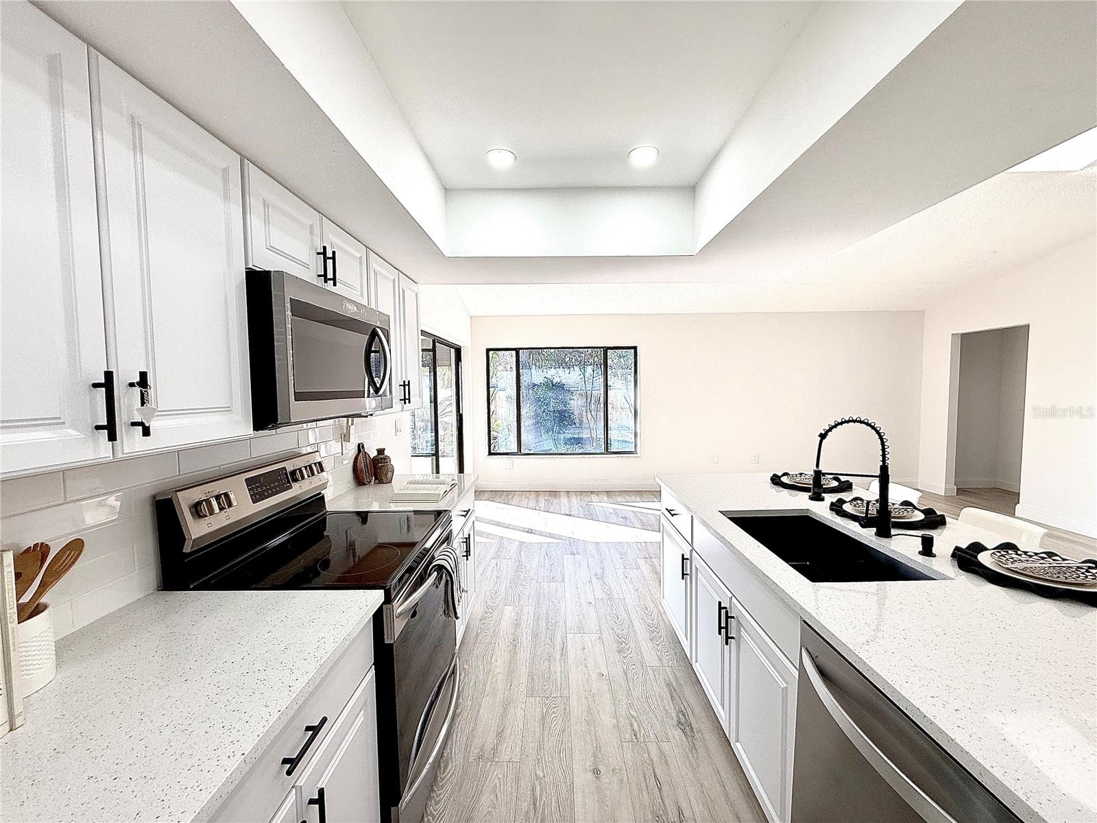 SPRING HILL - Residential