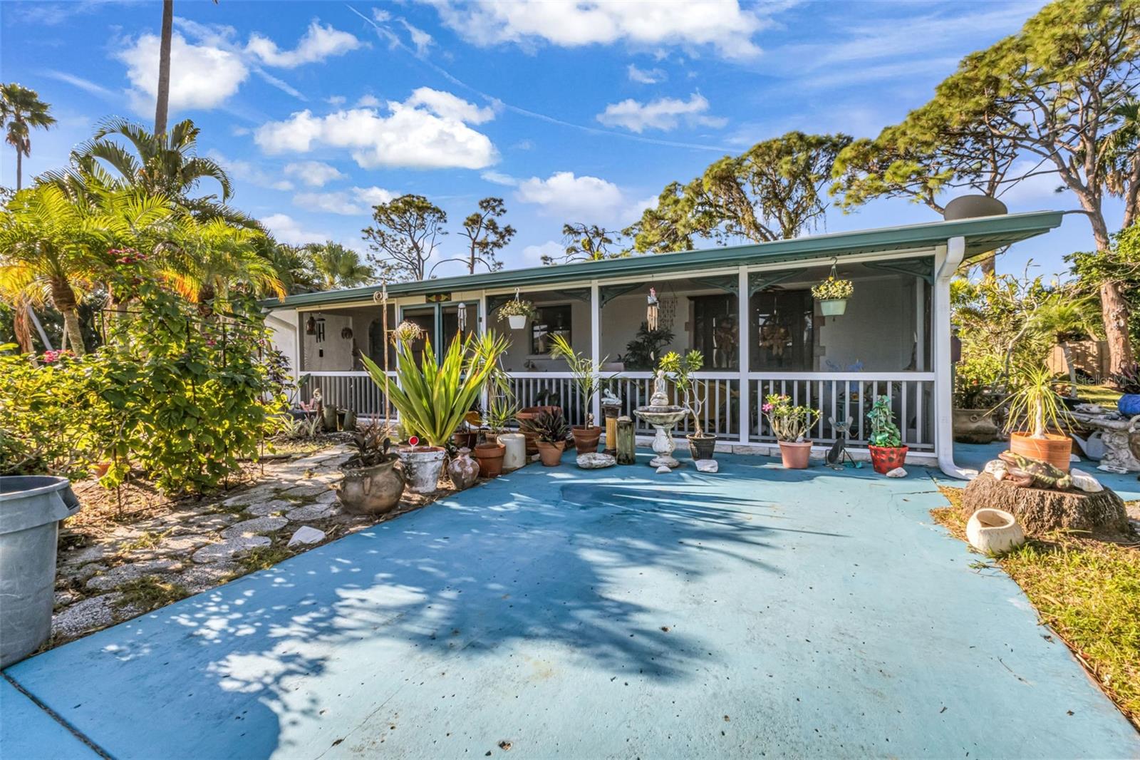 GROVE CITY TERRACE - Residential