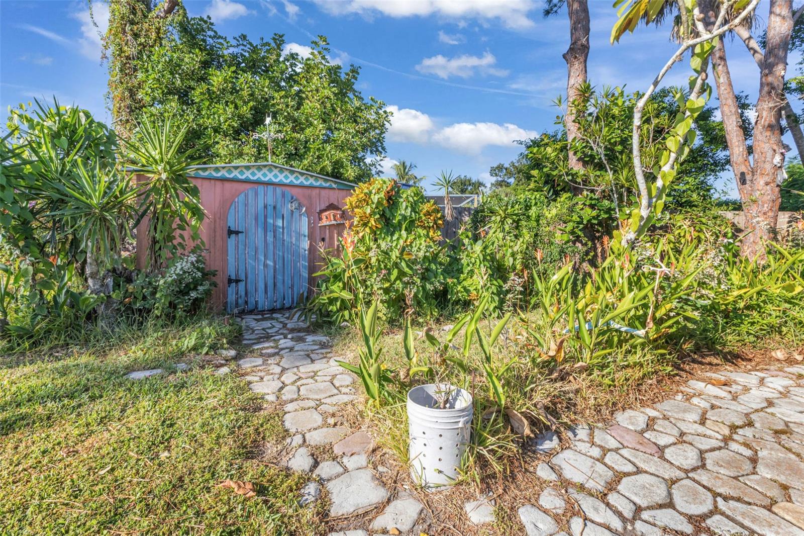 GROVE CITY TERRACE - Residential