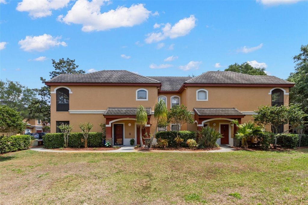 Photo of 2200 Tuscany Trace #15, Palm Harbor, FL 34683 (MLS # TB8491415)