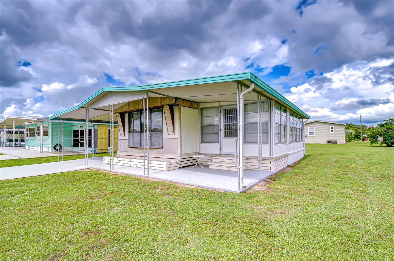 GEM ESTATES - Residential