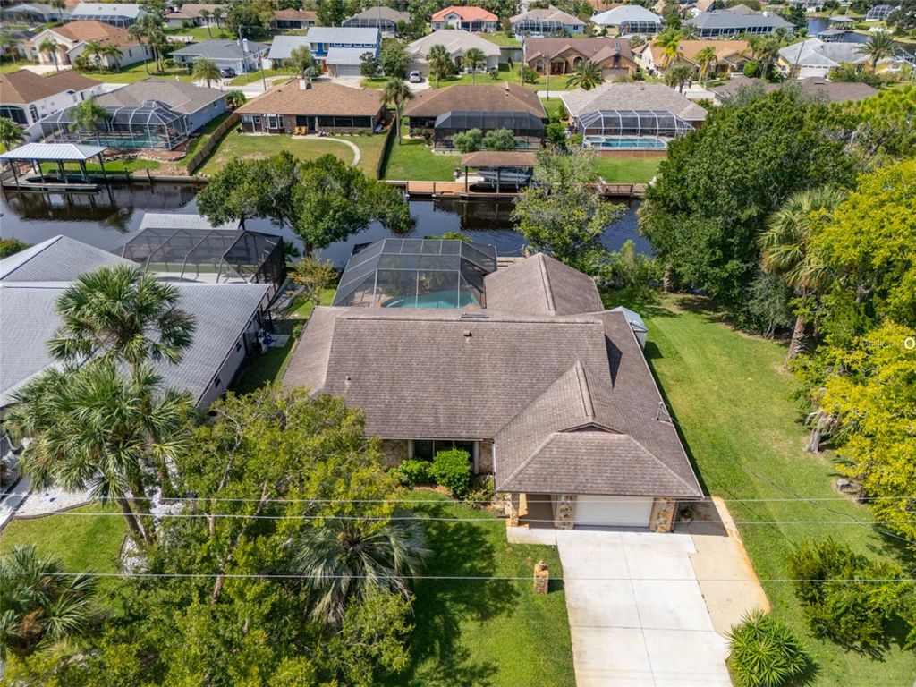 Photo of 41 Covington Lane, Palm Coast, FL 32137 (MLS # FC311530)