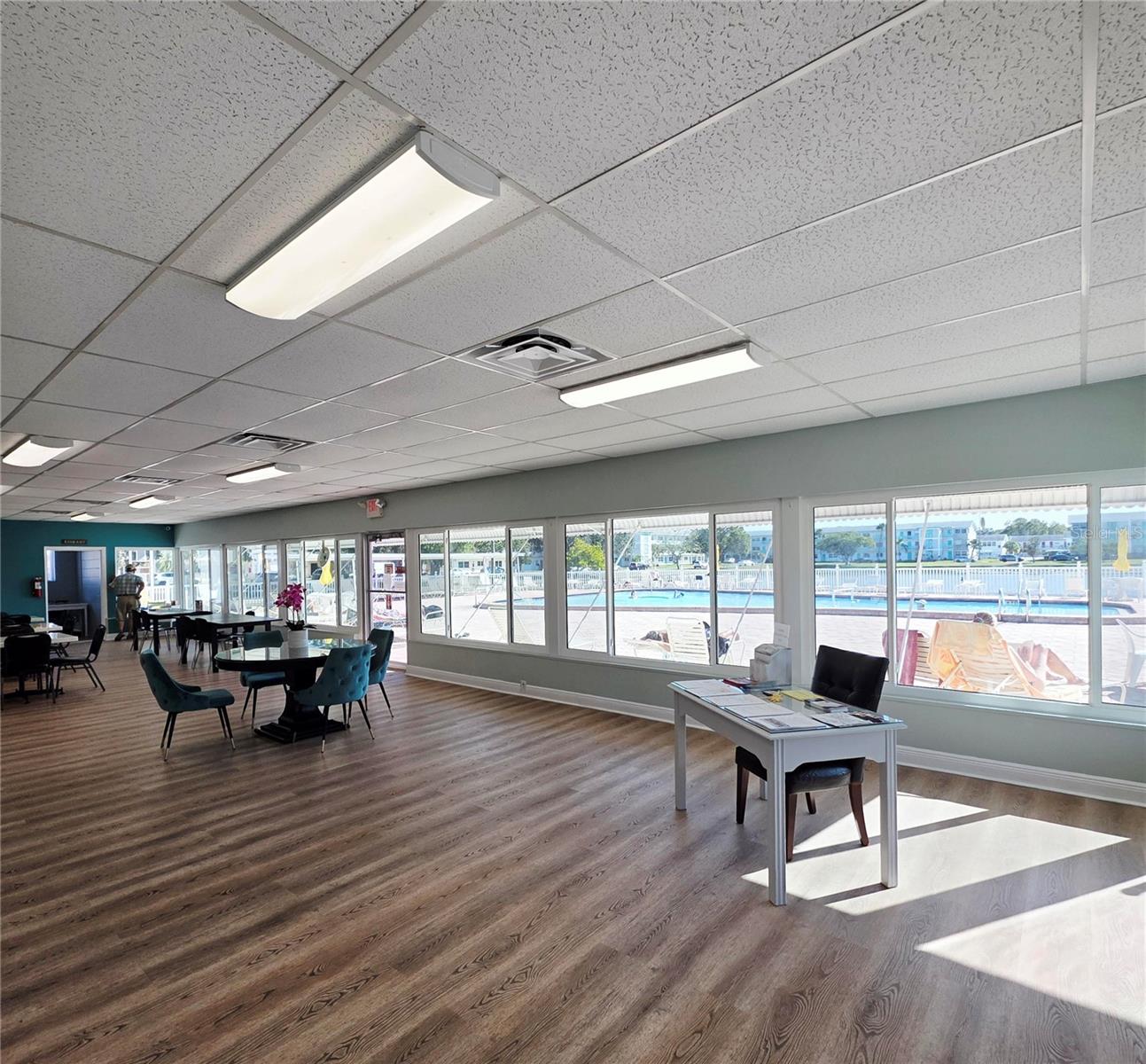 TOWN APTS CONDO - Residential