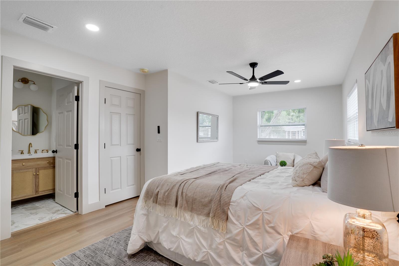 JUNGLE COUNTRY CLUB 4TH ADD - Residential