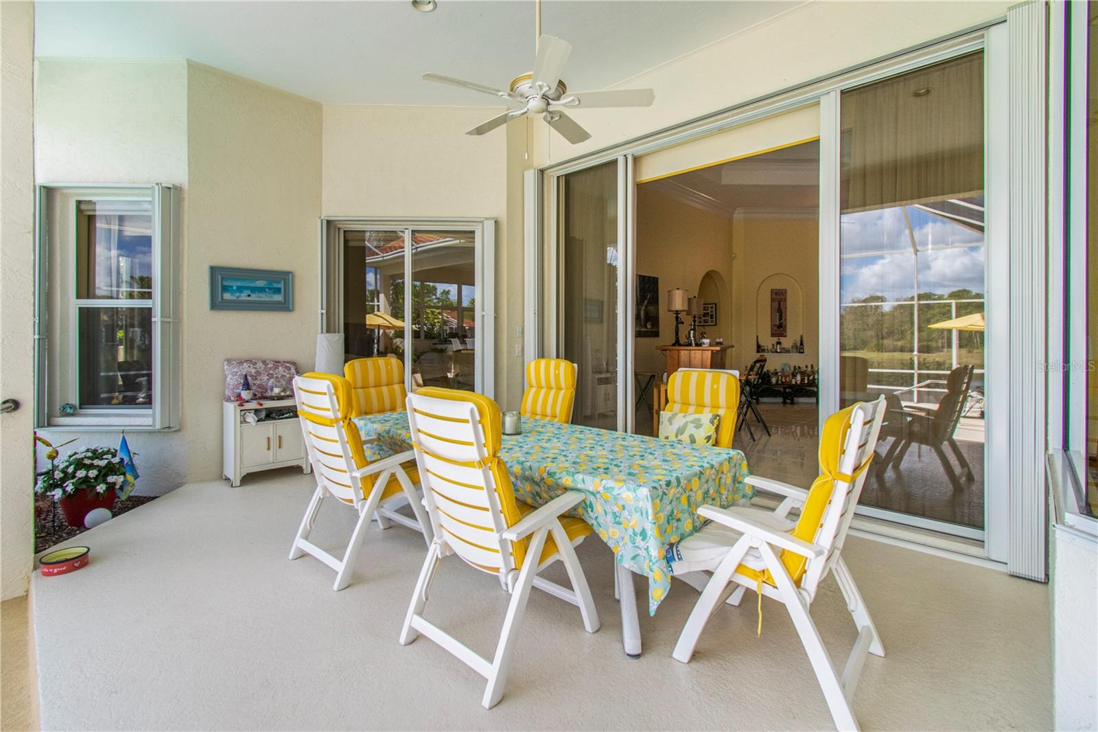 UNIVERSITY PARK COUNTRY CLUB - Residential