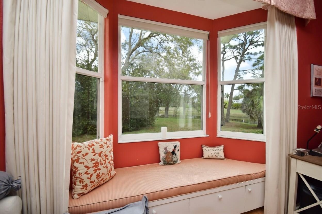 UNIVERSITY PARK COUNTRY CLUB - Residential