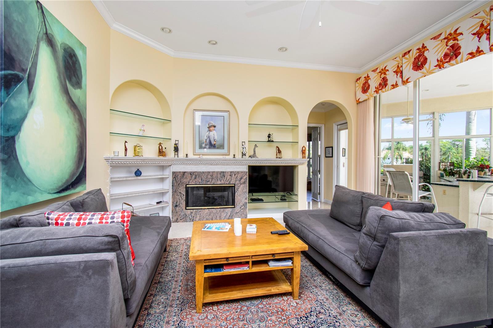 UNIVERSITY PARK COUNTRY CLUB - Residential