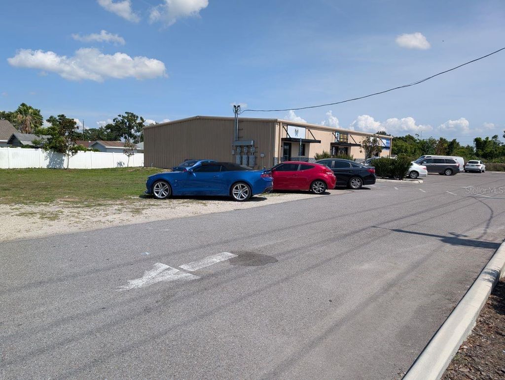 Photo of 7019 N Manhattan Avenue, Tampa, FL 33614 (MLS # TB8459406)