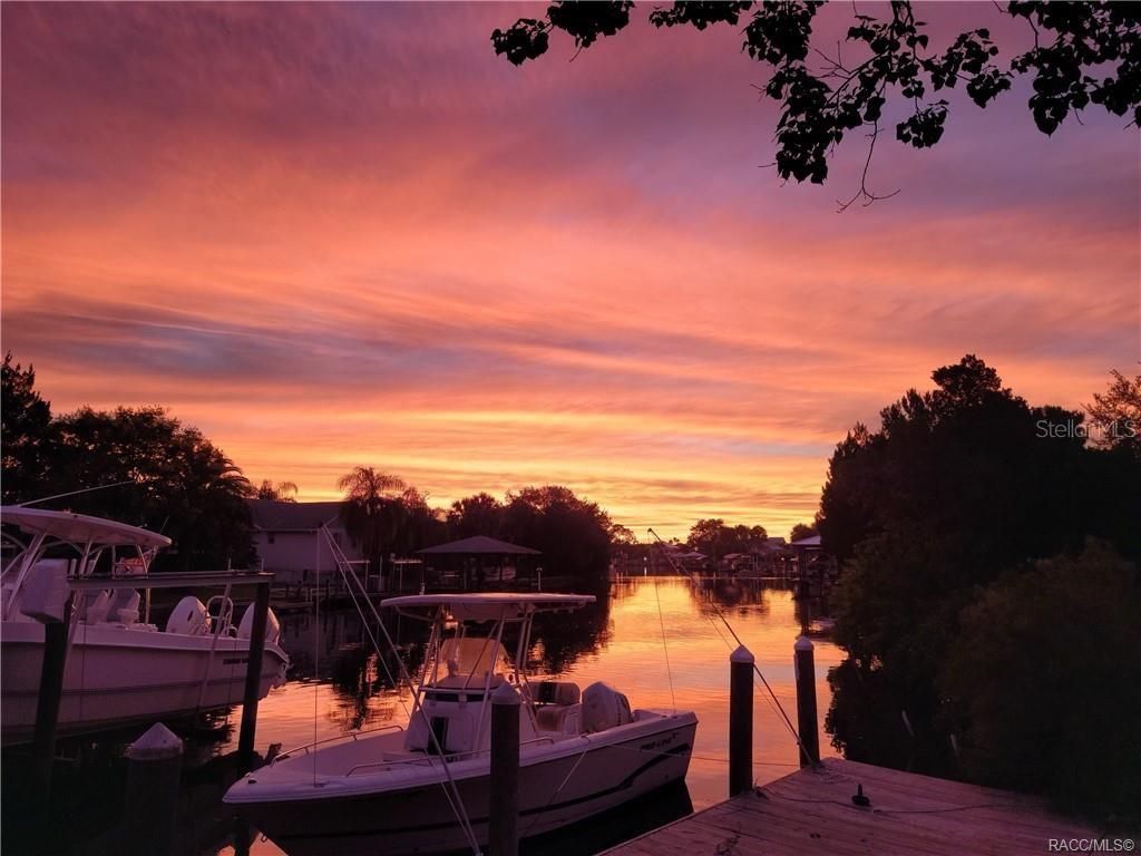 Photo of 11684 W Sunnybrook Court, Crystal River, FL 34429 (MLS # G5079074)