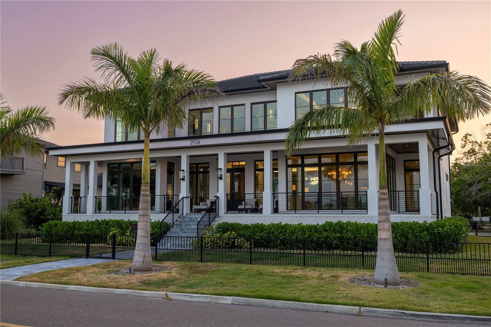 GRANADA TERRACE 2 - Residential