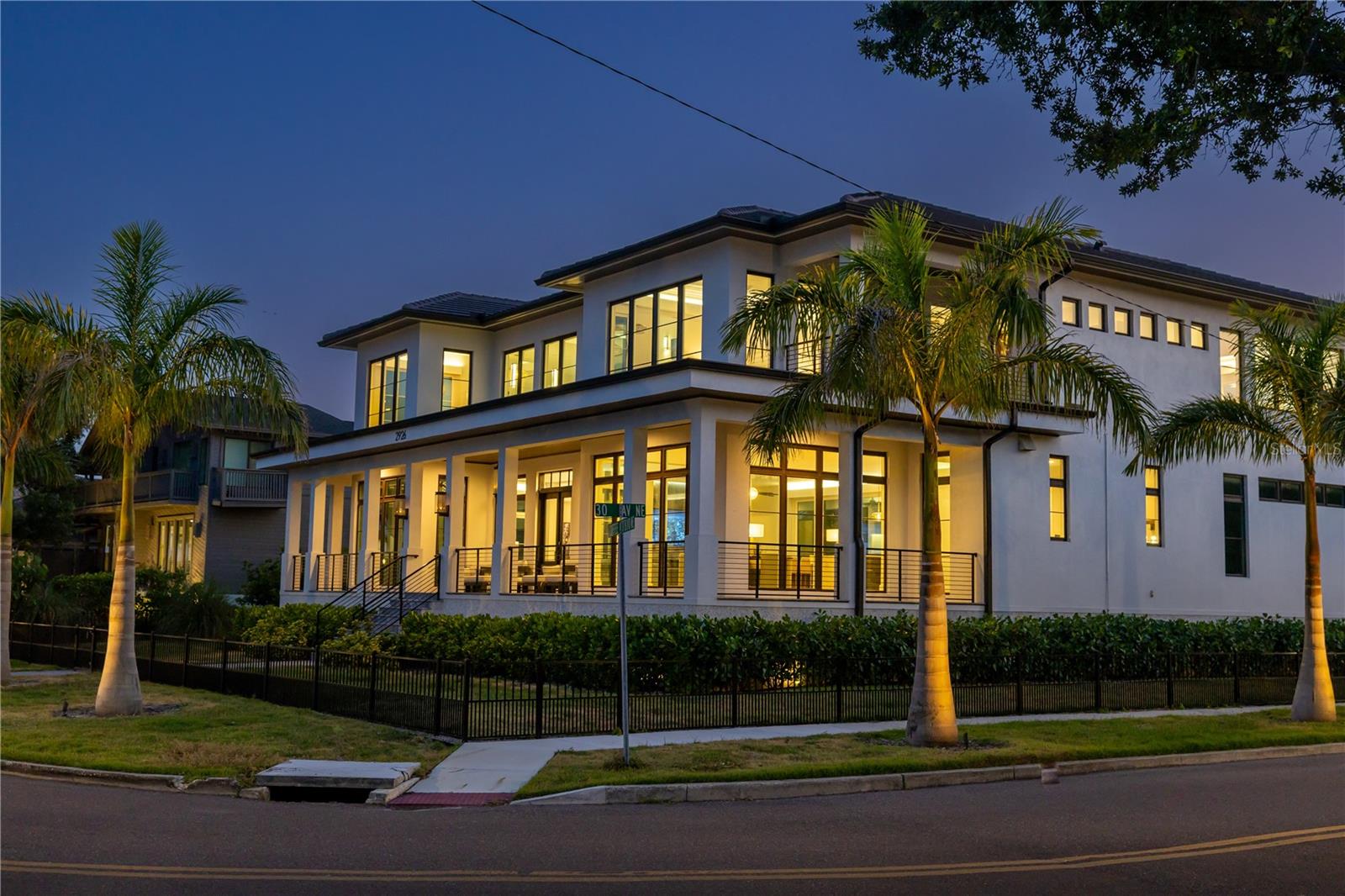 GRANADA TERRACE 2 - Residential