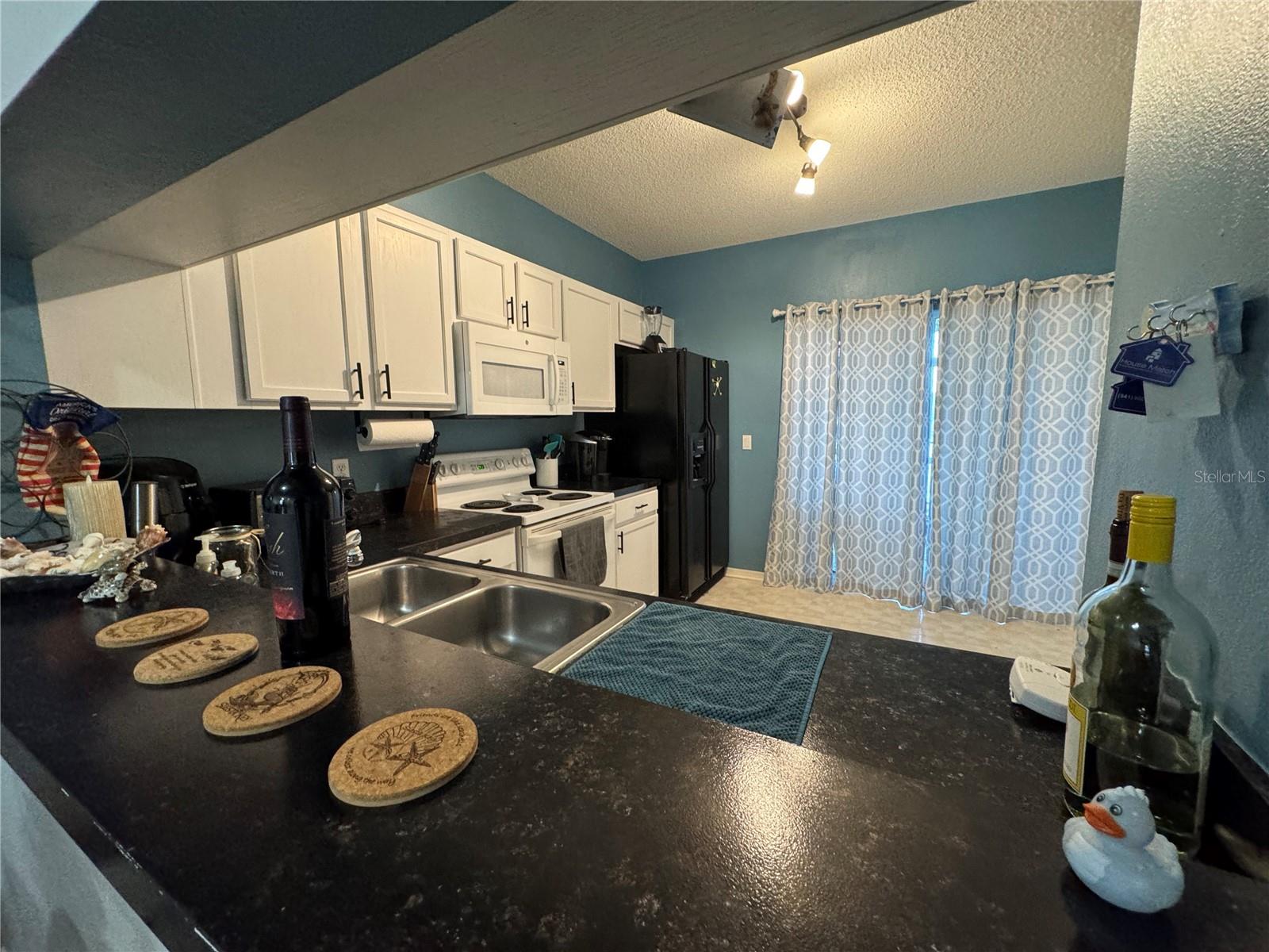 SABAL HARBOUR PH I-B - Residential Lease