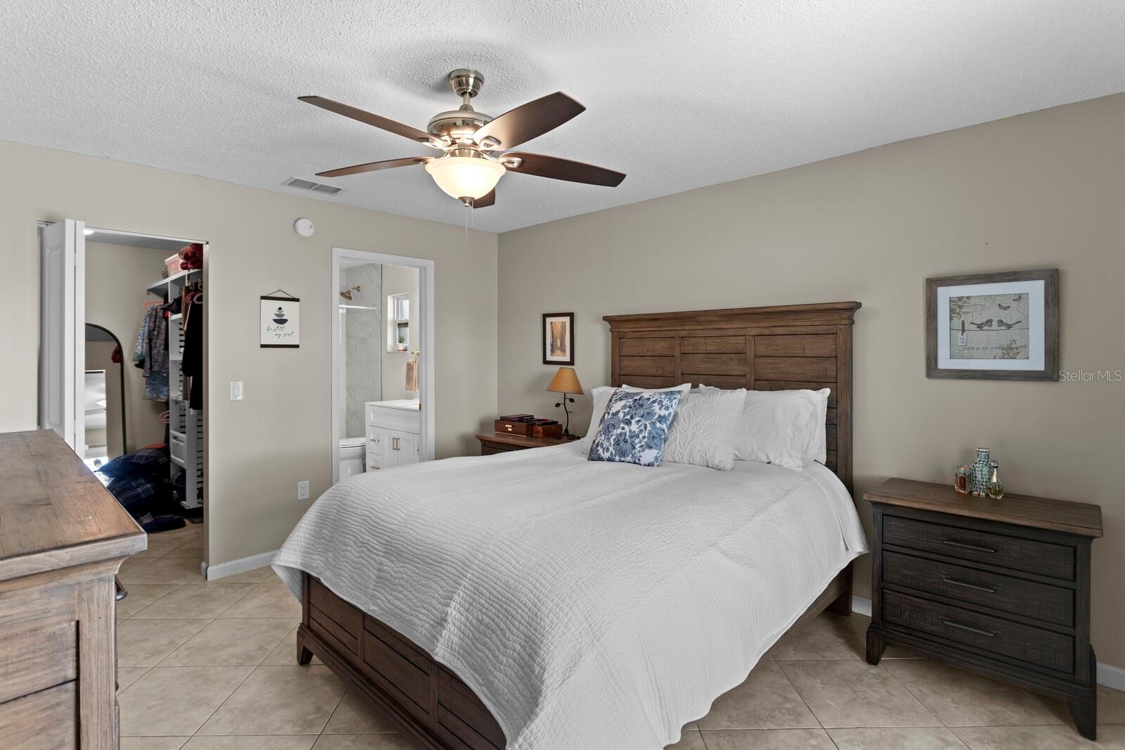 BONNIE GLYNN PH ONE-A - Residential