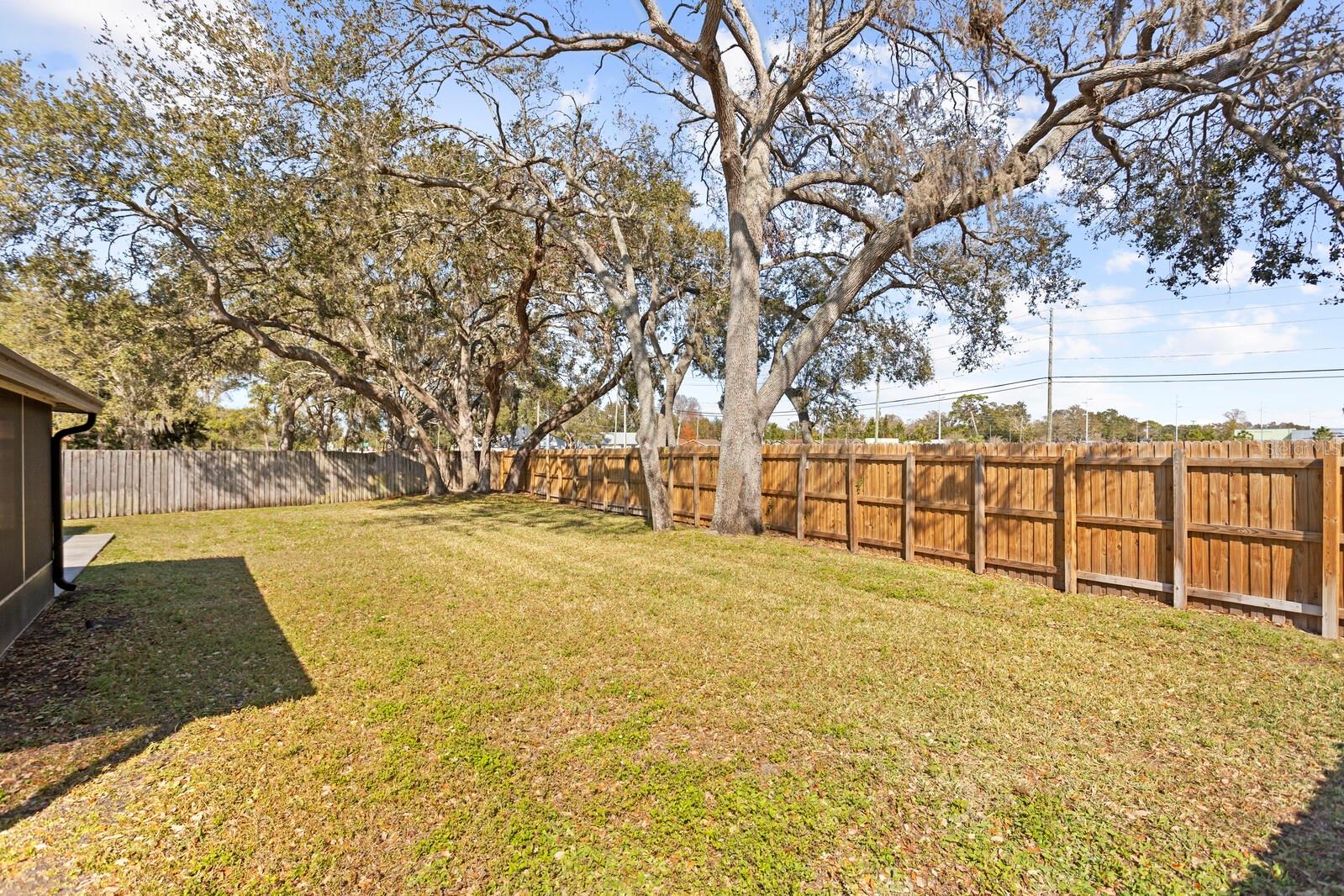 BONNIE GLYNN PH ONE-A - Residential