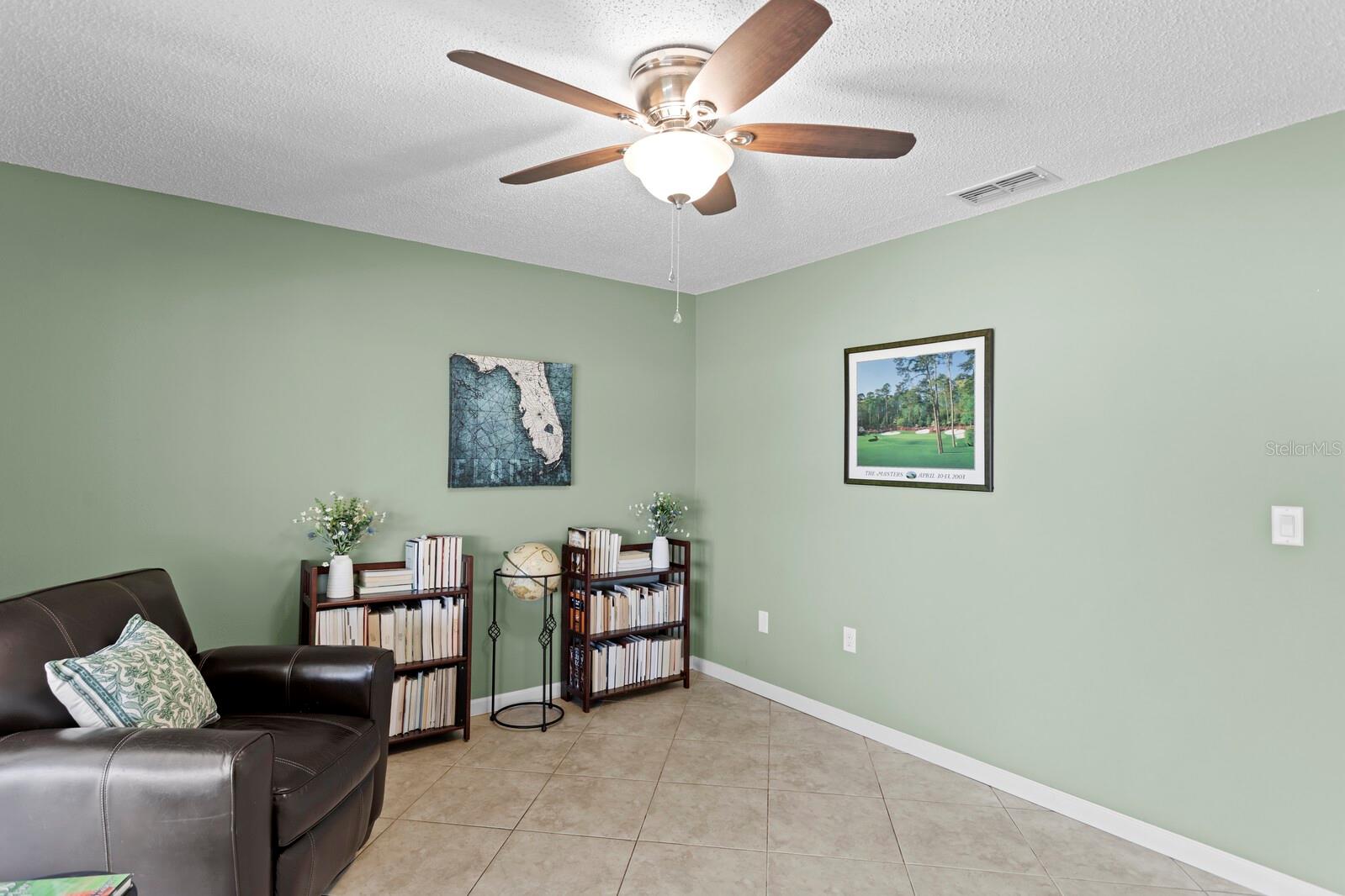 BONNIE GLYNN PH ONE-A - Residential