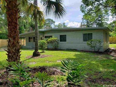 WOODLAWN CIRCLE(010) - Residential