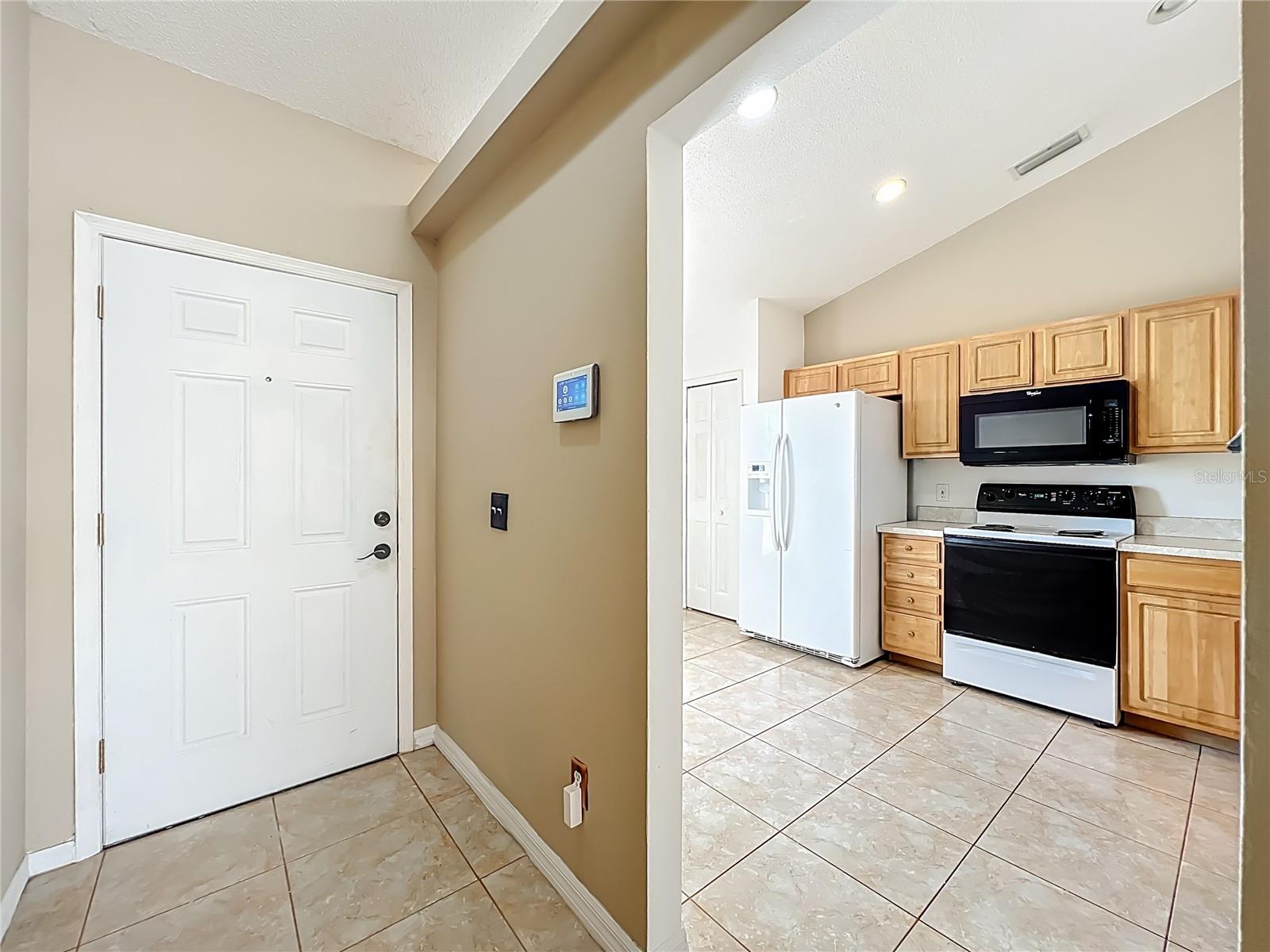 CRYSTAL COVE - Residential