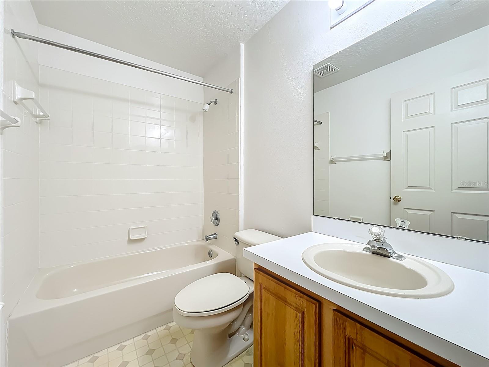 CRYSTAL COVE - Residential