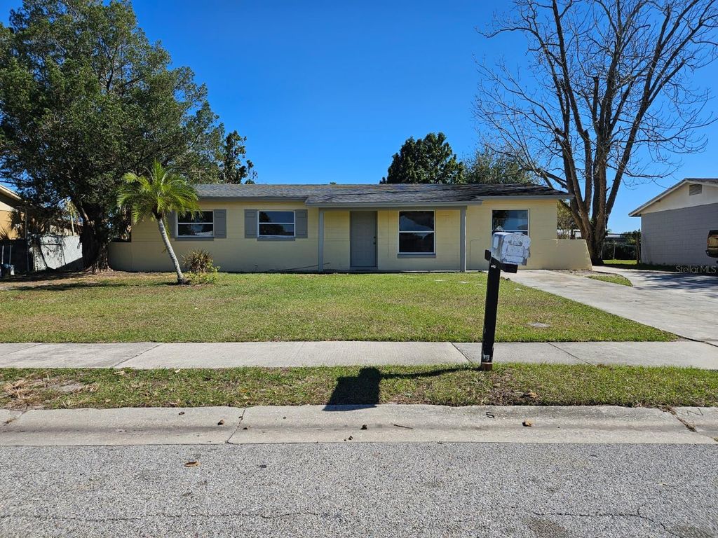 Photo of 6729 Ovid Avenue, Orlando, FL 32809 (MLS # O6377951)