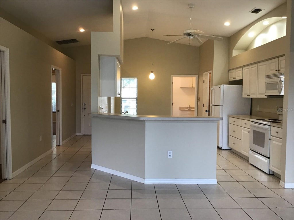 Photo of 123 Harwood Circle, Kissimmee, FL 34744 (MLS # O6451415)