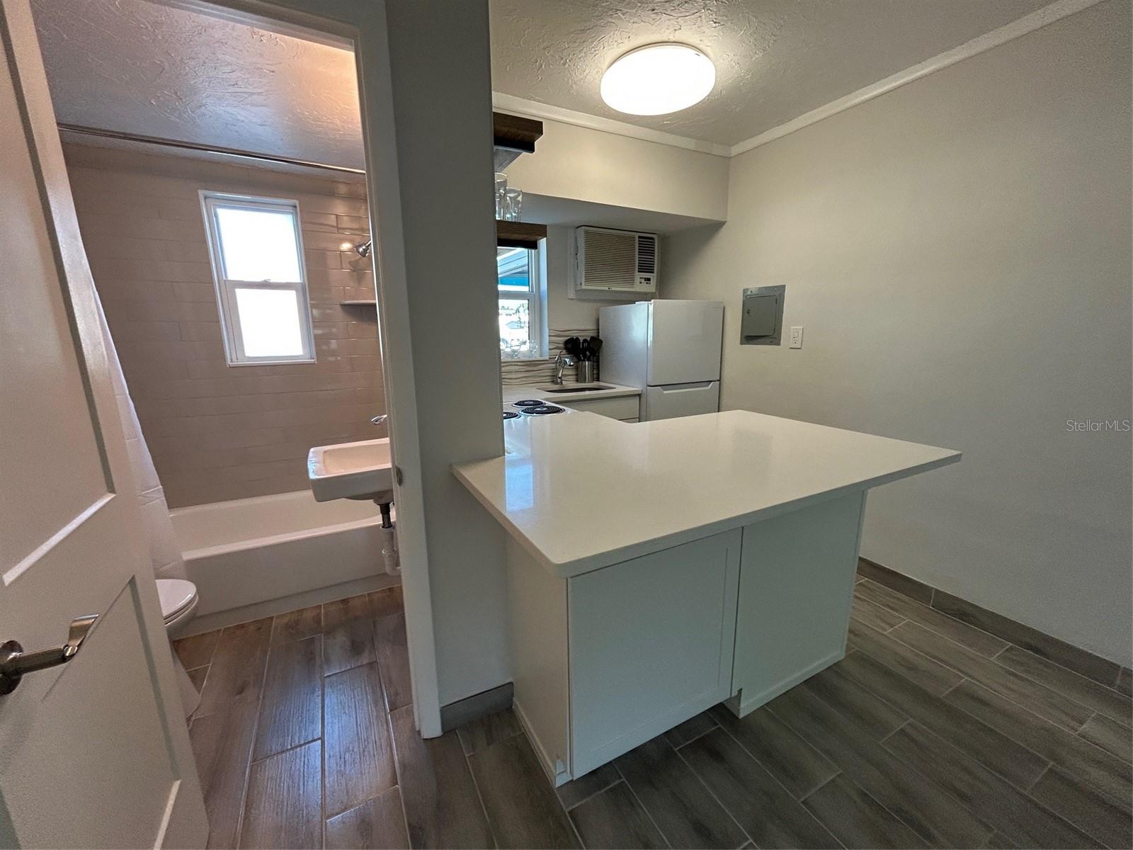 TROPIC TERRACE APT - Residential
