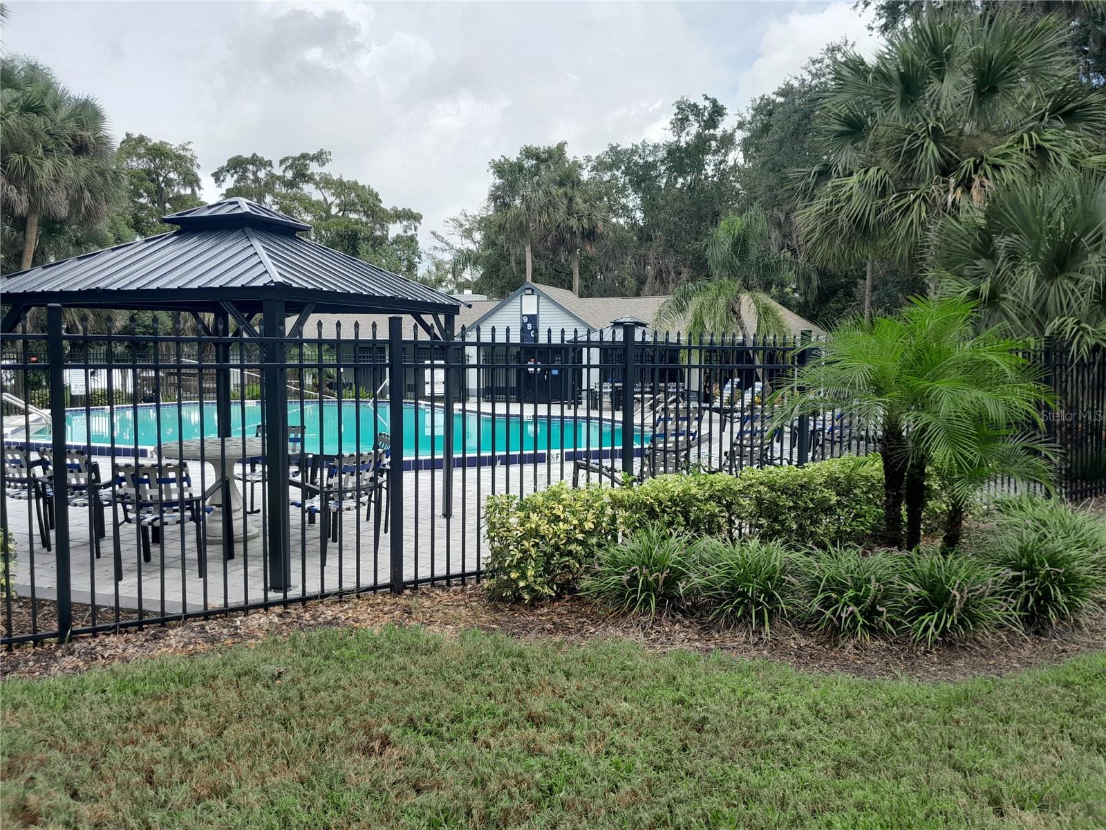 NORTHLAKE VILLAGE CONDO 8 - Residential
